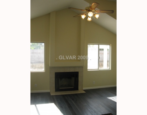 2121 Sun Swept Way Henderson, NV 89074 - Photo 5 of 12 Den.