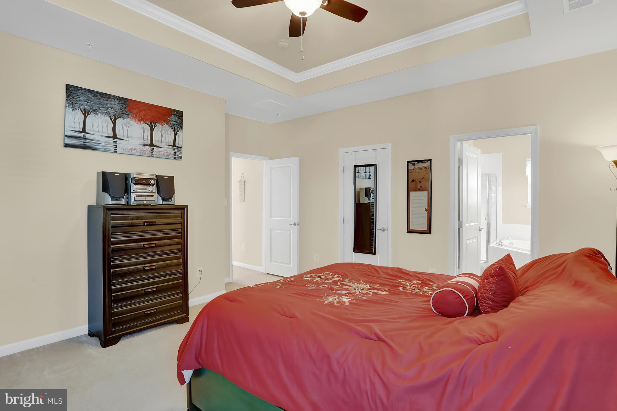 7208 Cherry Lane Laurel, MD 20707 - Photo 16 of 30 Owner's Suite!