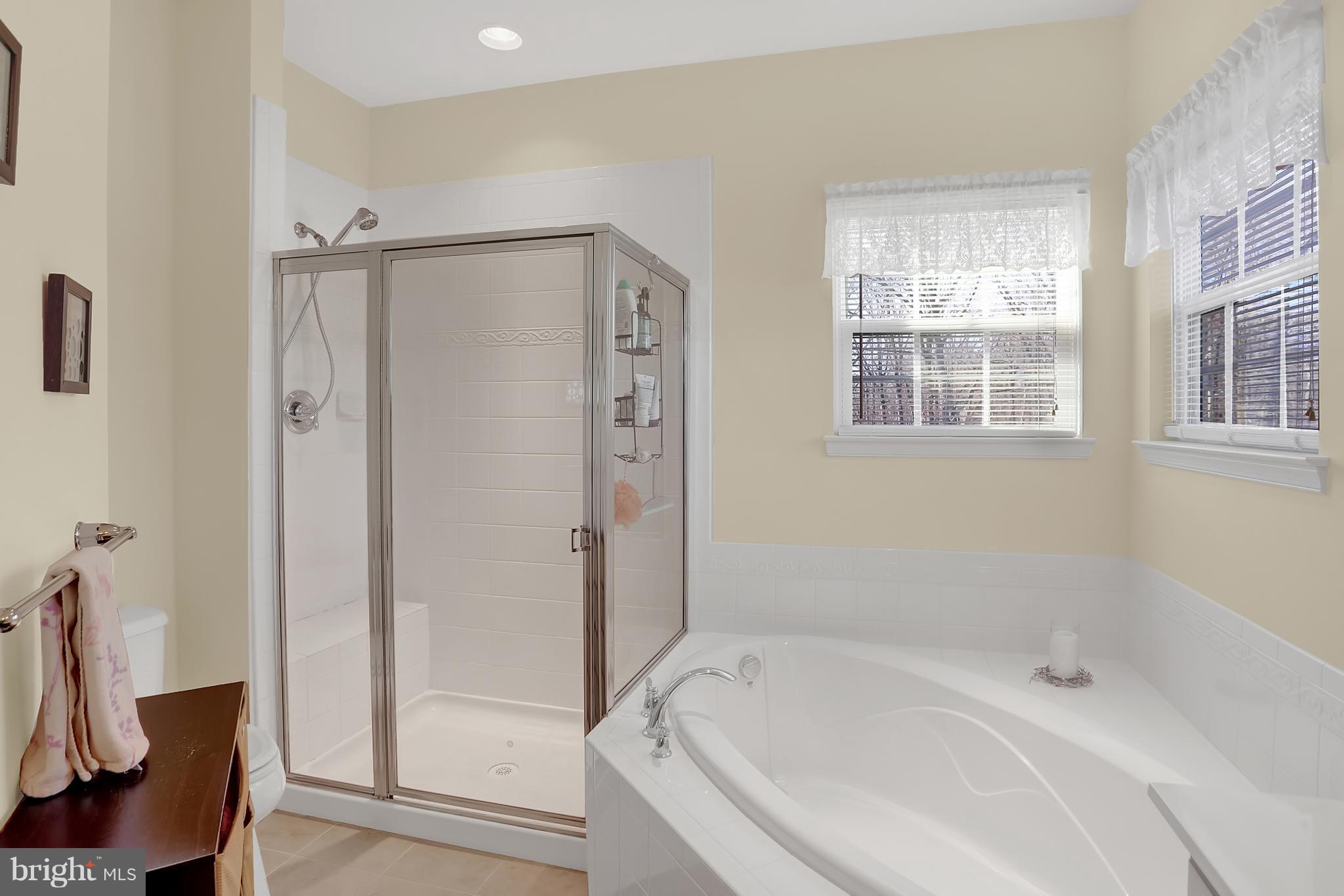 7208 Cherry Lane Laurel, MD 20707 - Photo 18 of 30 Corner Soaker Tub with Separate Shower!