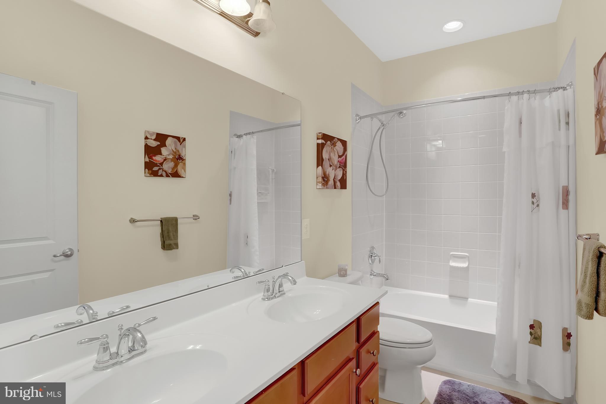 7208 Cherry Lane Laurel, MD 20707 - Photo 22 of 30 Bath