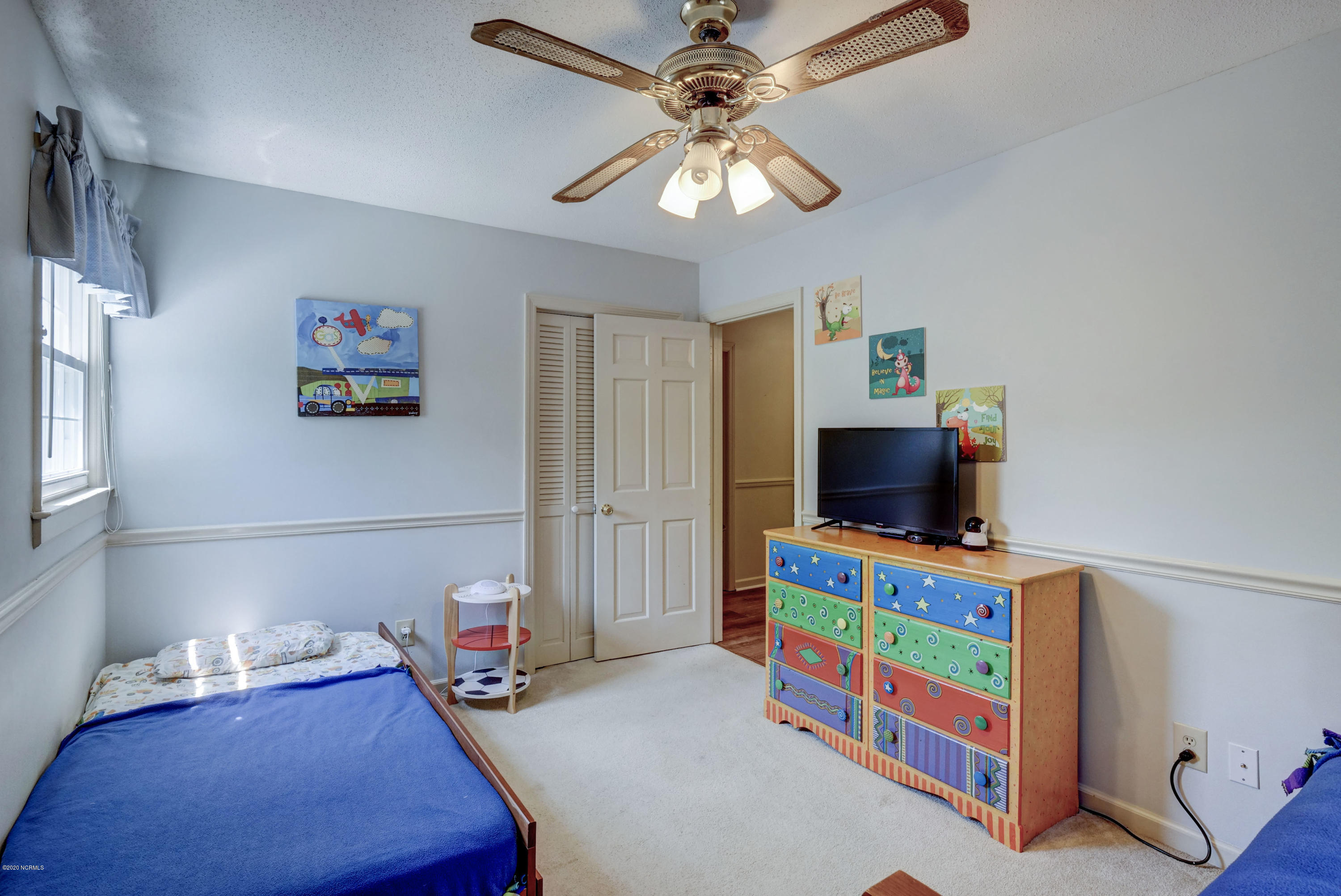 118 Buccaneer Road Wilmington, NC 28409 - Photo 21 of 32 Bedroom 2