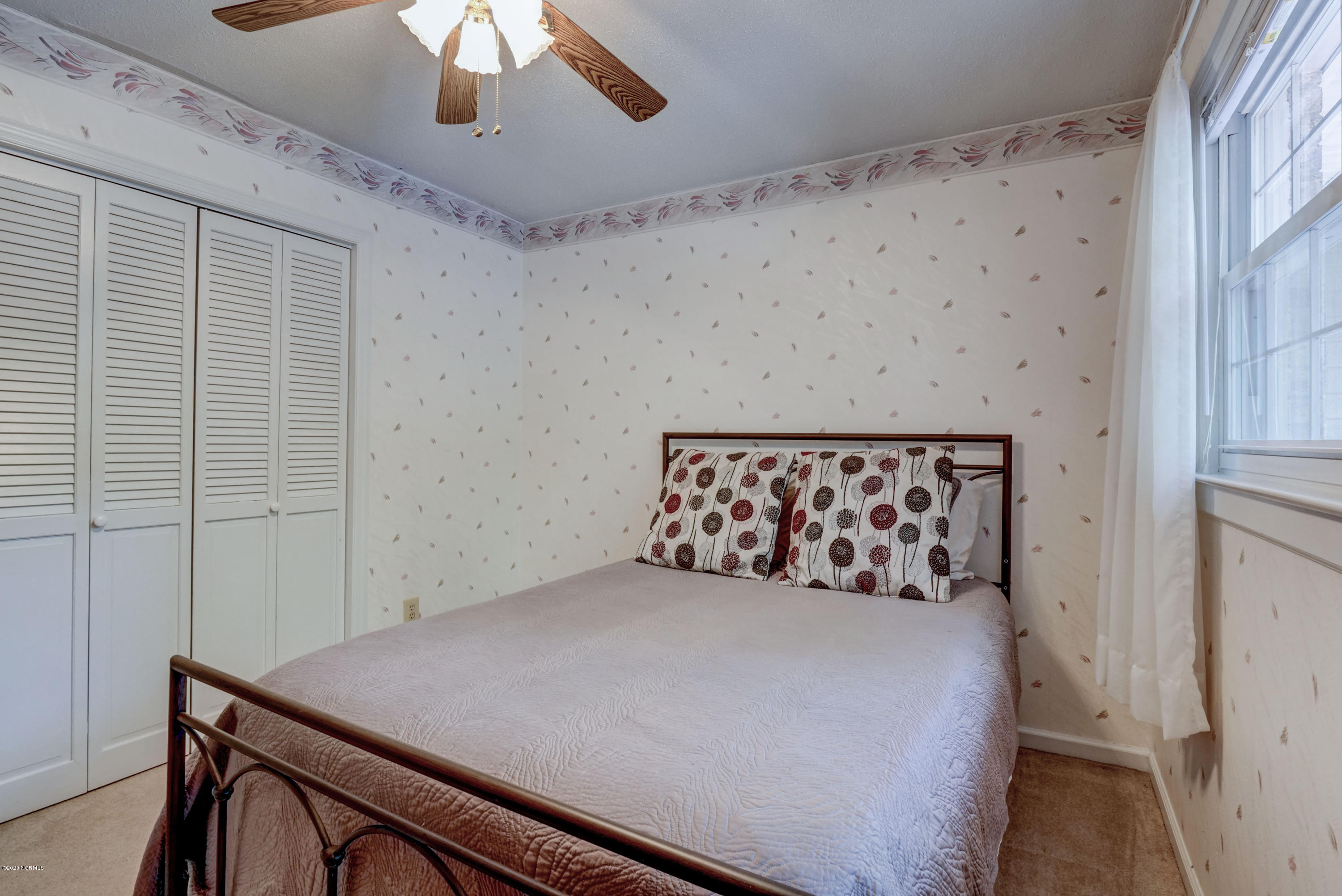 118 Buccaneer Road Wilmington, NC 28409 - Photo 23 of 32 Bedroom 3