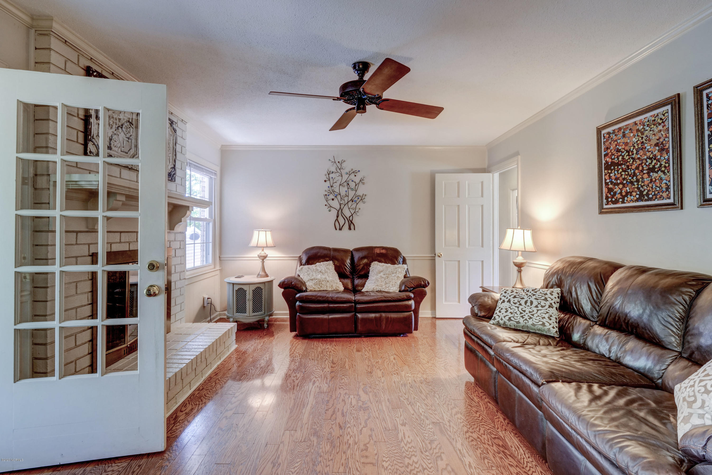 118 Buccaneer Road Wilmington, NC 28409 - Photo 10 of 32 Family Room