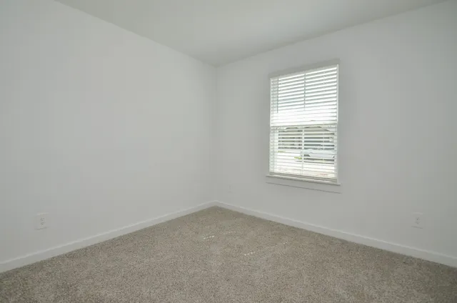 $2,100 | 7831 Sanremo Drive, Richmond, TX 77406