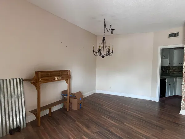 $122,000 | 475 North Highland Street, Unit 3H, Memphis, TN 38122