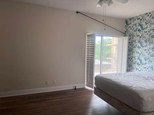 $122,000 | 475 North Highland Street, Unit 3H, Memphis, TN 38122