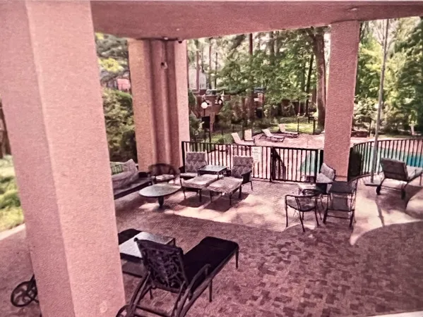 $122,000 | 475 North Highland Street, Unit 3H, Memphis, TN 38122