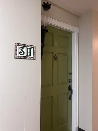 $122,000 | 475 North Highland Street, Unit 3H, Memphis, TN 38122