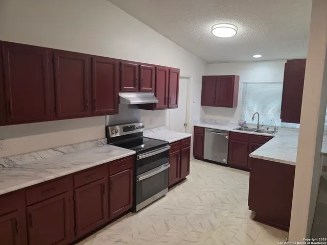 $298,500 | 13339 Los Indios, San Antonio, TX 78233
