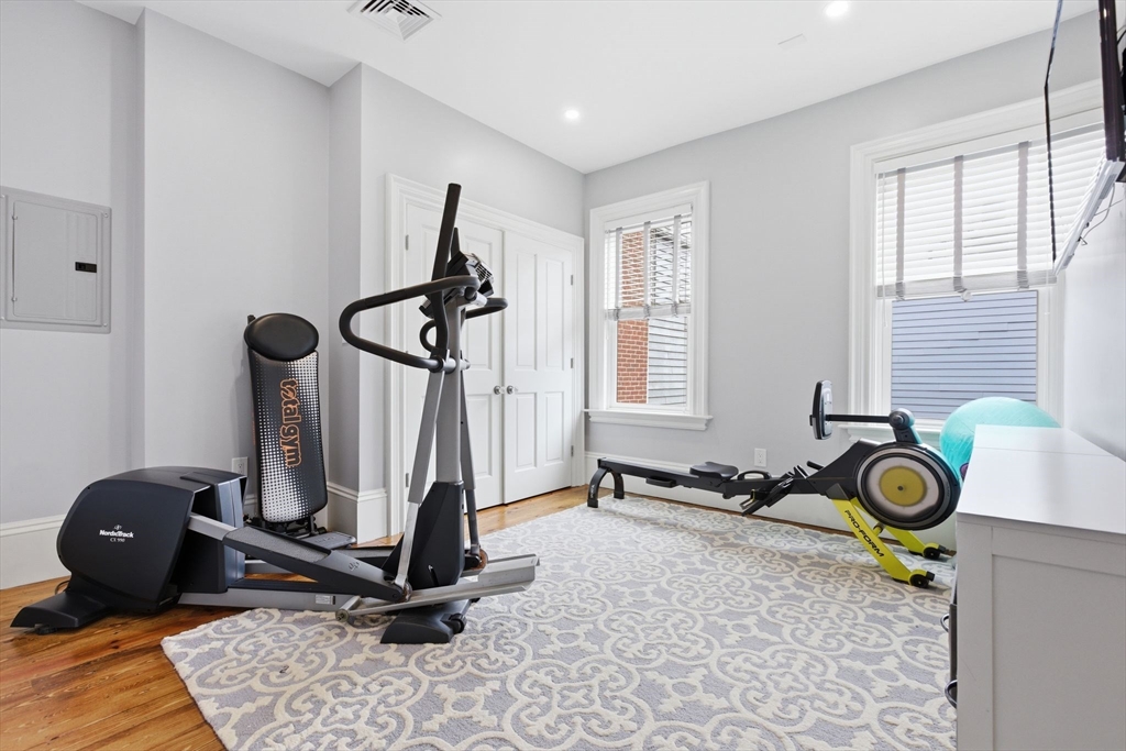 419 Main Street Boston, MA 02129 - Photo 19 of 41 a view of a room with gym equipment