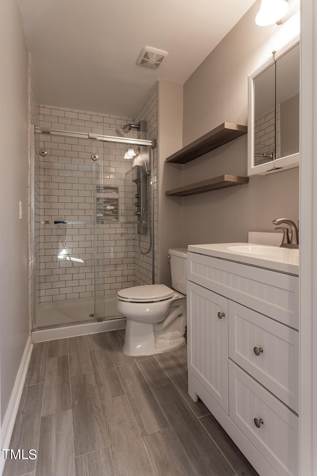 907 Cook Road Durham, NC 27713 - Photo 17 of 37 Primary Bathroom