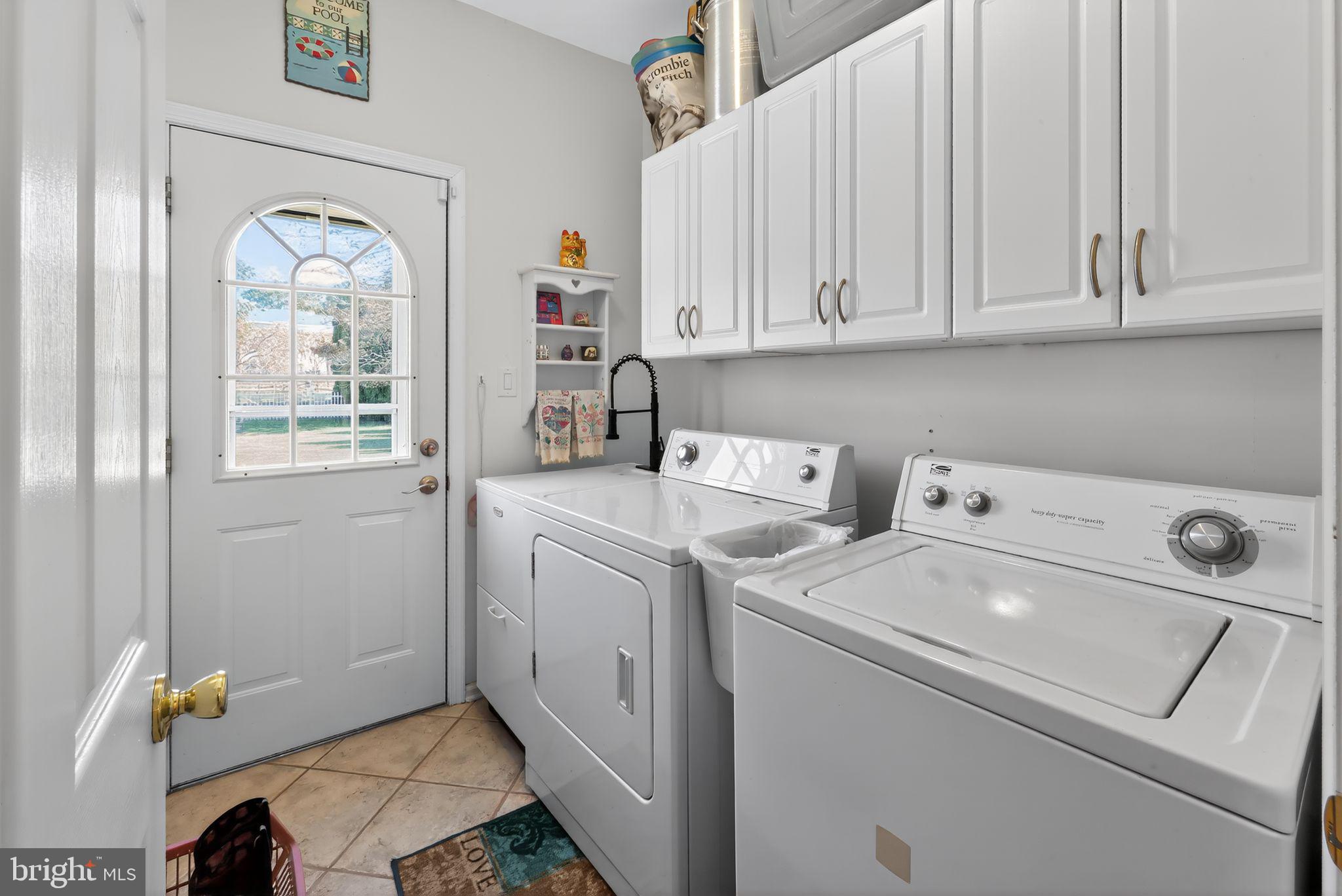 78 Emerald Ridge Drive Bear, DE 19701 - Photo 16 of 30 a utility room with dryer and washer