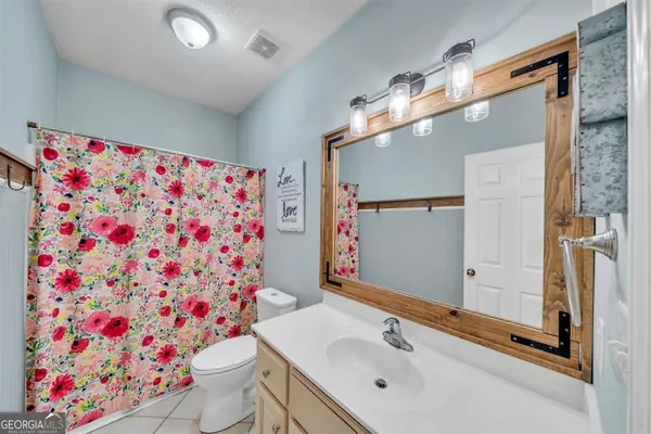 $464,900 | 218 Knob Hill Drive, Warner Robins, GA 31088