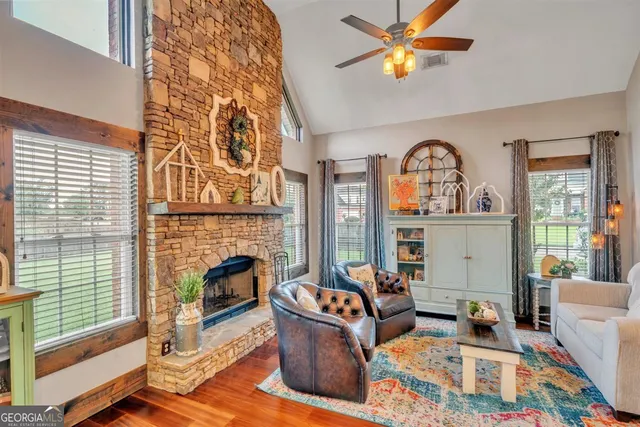 $469,900 | 218 Knob Hill Drive, Warner Robins, GA 31088