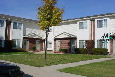 4943 Crooks Road Royal Oak, MI 48073 - Photo 1 of 1 559505.JPG