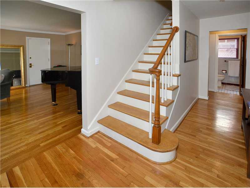 1003 Old Gate Road Blackridge, PA 15235 - Photo 2 of 21 Entry/Foyer.