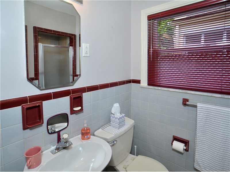 1003 Old Gate Road Blackridge, PA 15235 - Photo 17 of 21 Full Bath.