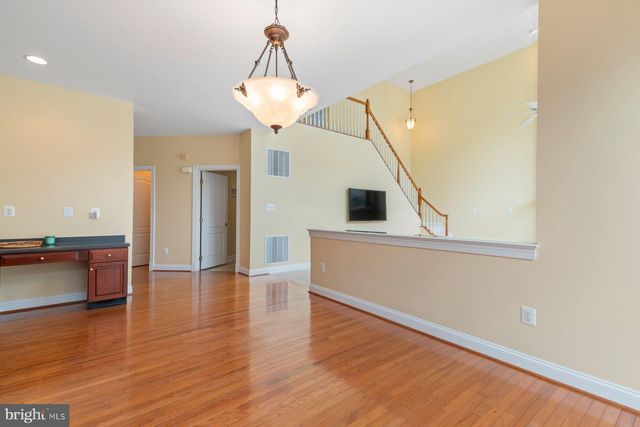 $1,250,000 | 4108 Debenham Court, Rockville, MD 20853