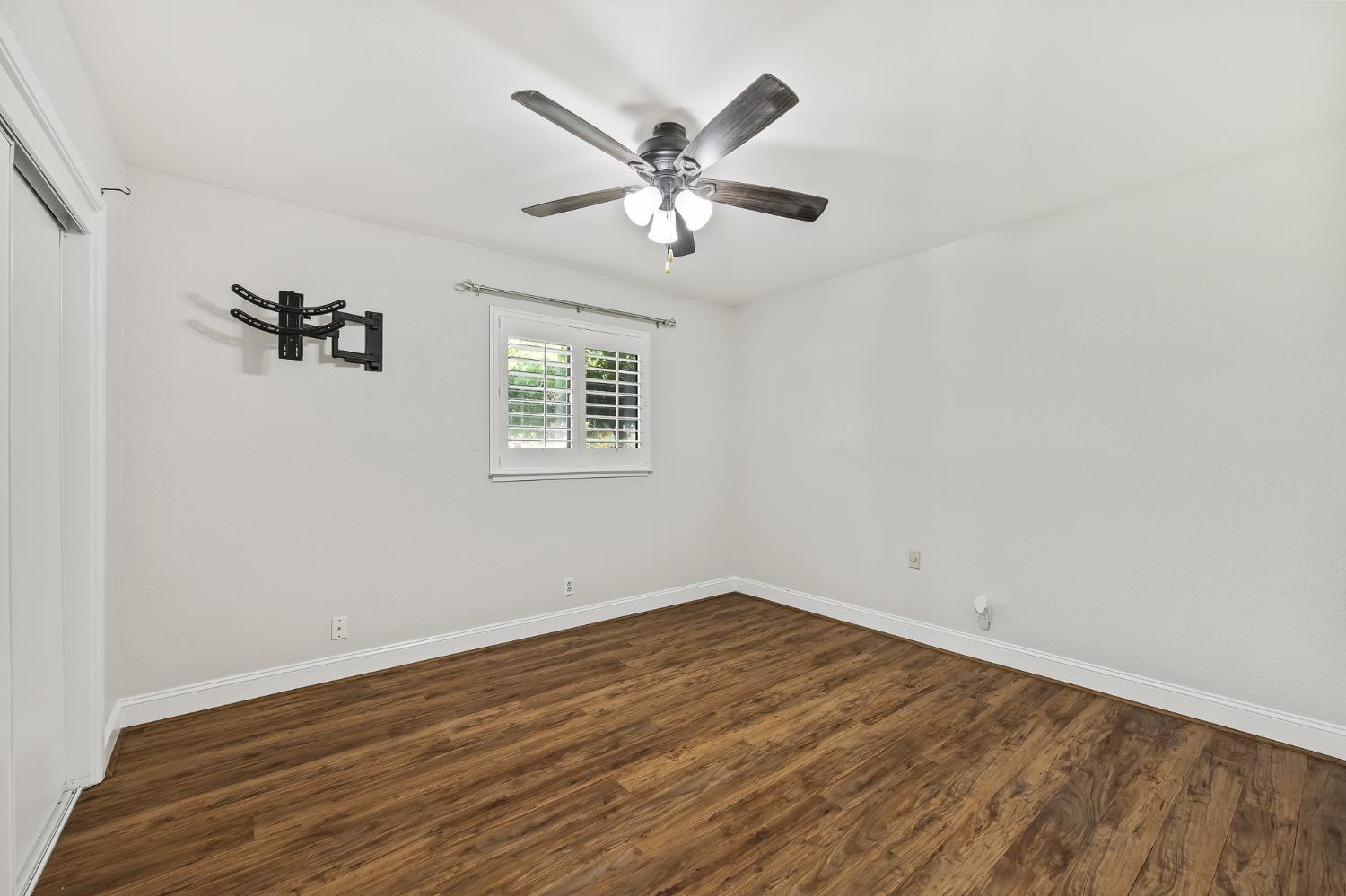 14944 Huntington Road Madera, CA 93636 - Photo 32 of 72