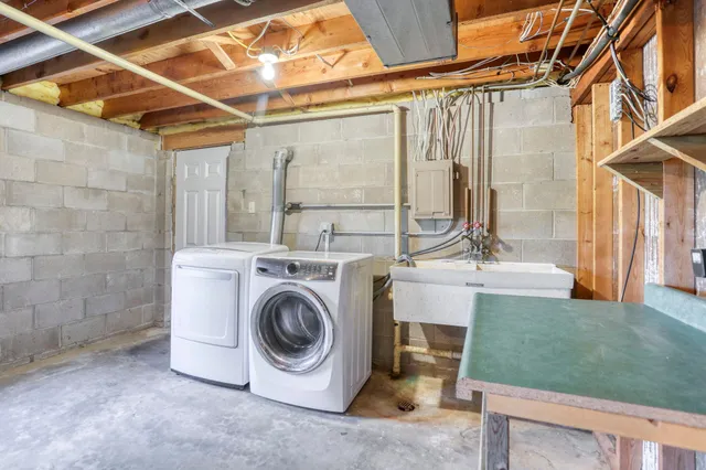 $295,000 | 1580 East Division Street, River Falls, WI 54022