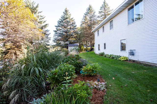 $295,000 | 1580 East Division Street, River Falls, WI 54022