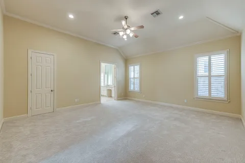 $639,000 | 6310 Hermann Lake Drive, Houston, TX 77021