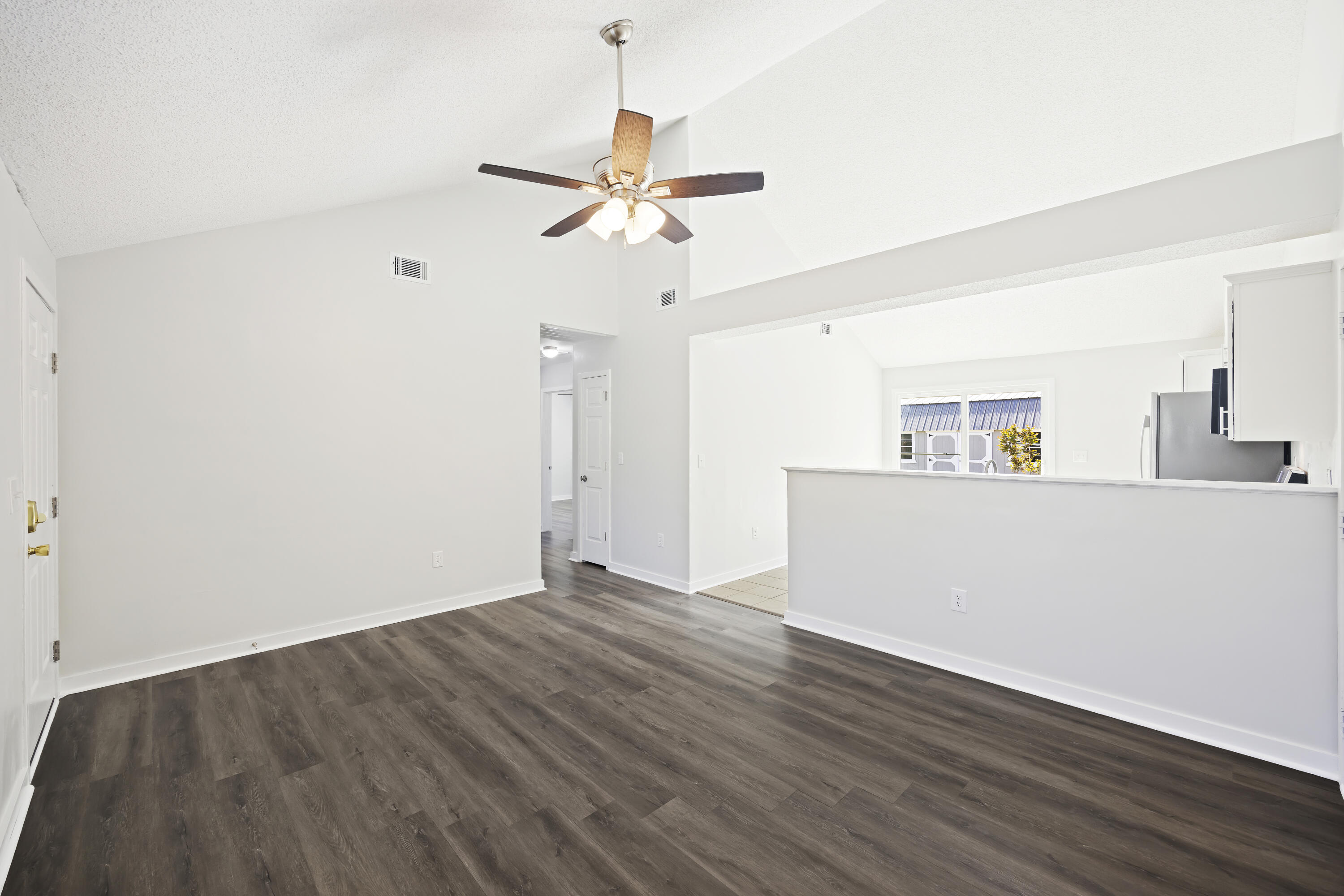 113 Two Hitch Road Goose Creek, SC 29445 - Photo 4 of 17 243A6206