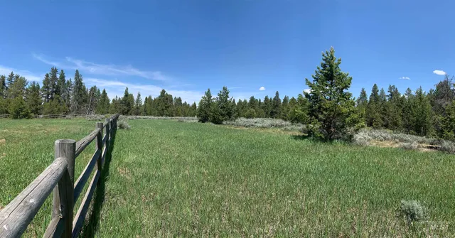 $699,999 | 13321 Highway 55, McCall, ID 83638