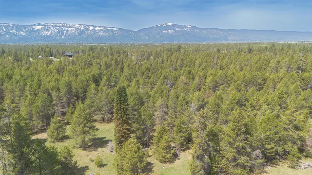 $699,999 | 13321 Highway 55, McCall, ID 83638