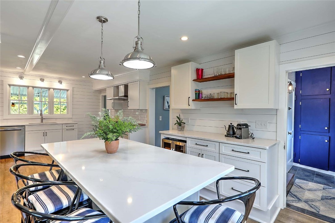 26 Maple Road Warren, RI 02885 - Photo 18 of 48