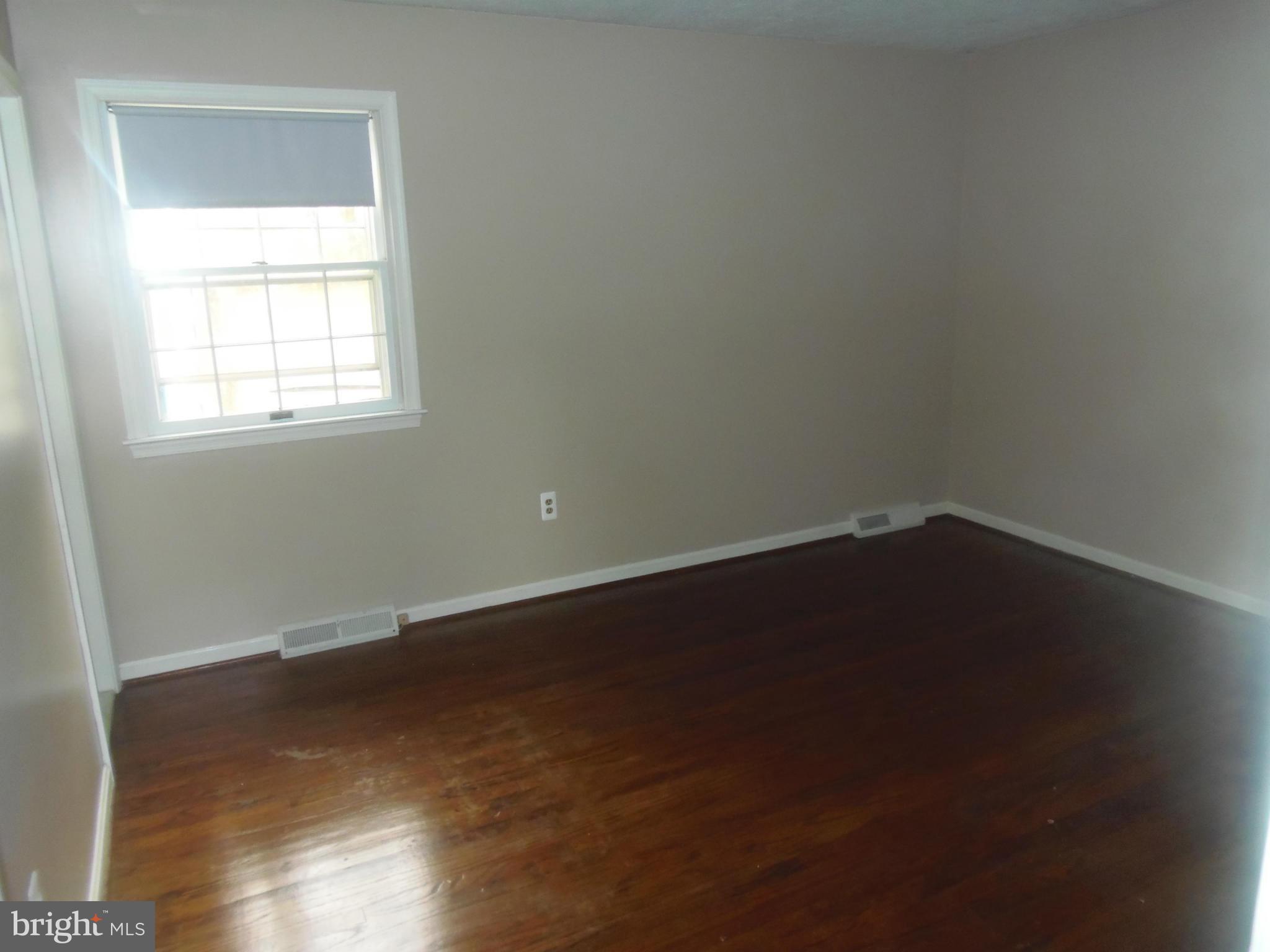2433 Clydesdale Road Finksburg, MD 21048 - Photo 14 of 15 Bedroom