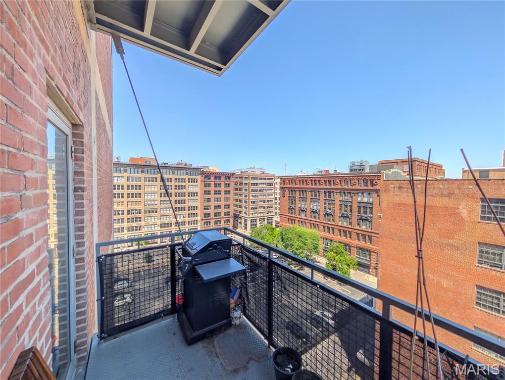1627 Locust Street, Unit 706 St. Louis, MO 63103 - Photo 16 of 32