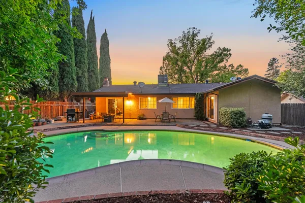$539,999 | 7200 Spicer Drive, Citrus Heights, CA 95621