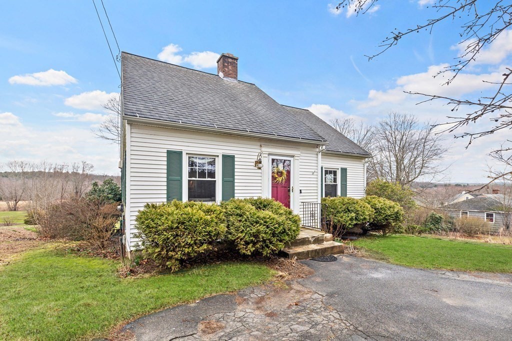 17 Center Street Granby, MA 01033 - Photo 37 of 38