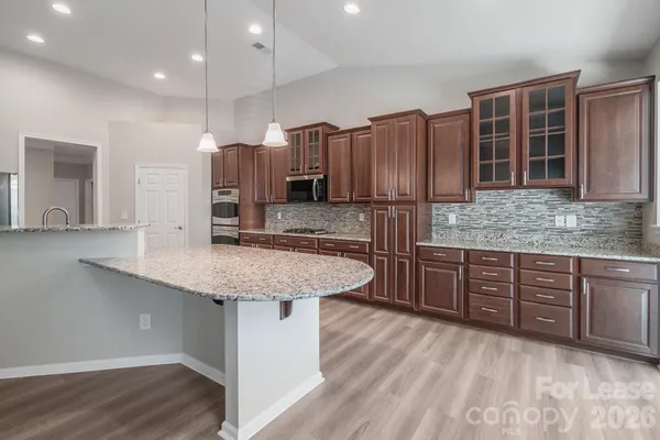 $2,850 | 3048 Arsdale Road, Waxhaw, NC 28173