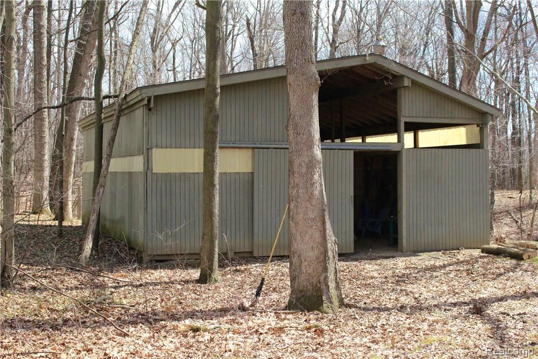 9970 Ellis Road Clarkston, MI 48348 - Photo 31 of 38 IMG_0781.JPG
