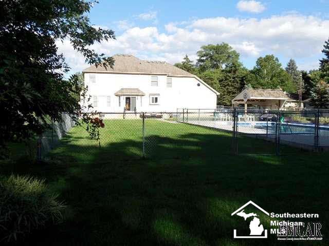 10225 Goff Road Temperance, MI 48182 - Photo 28 of 31 21184677-27.JPG