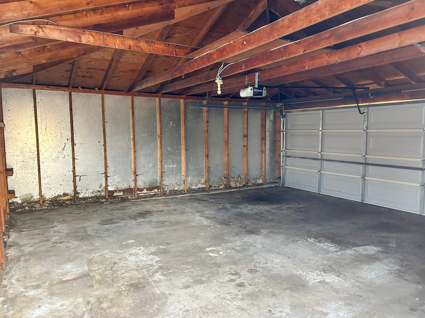 12919 South Escanaba Avenue Chicago, IL 60633 - Photo 5 of 16