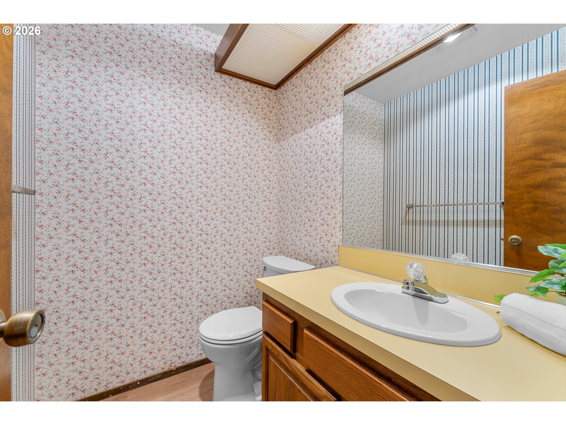 10935 Southwest Meadowbrook Drive Portland, OR 97224 - Photo 14 of 21