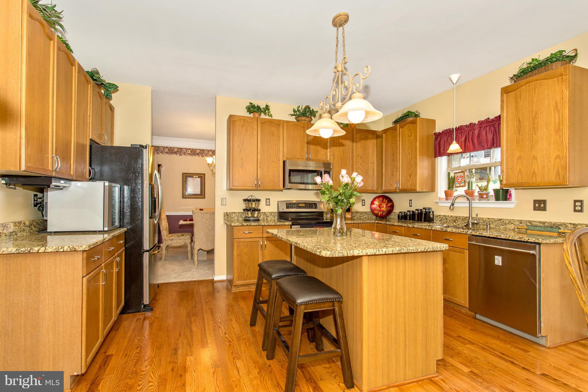 6717 Oakridge Road New Market, MD 21774 - Photo 5 of 30 Kitchen