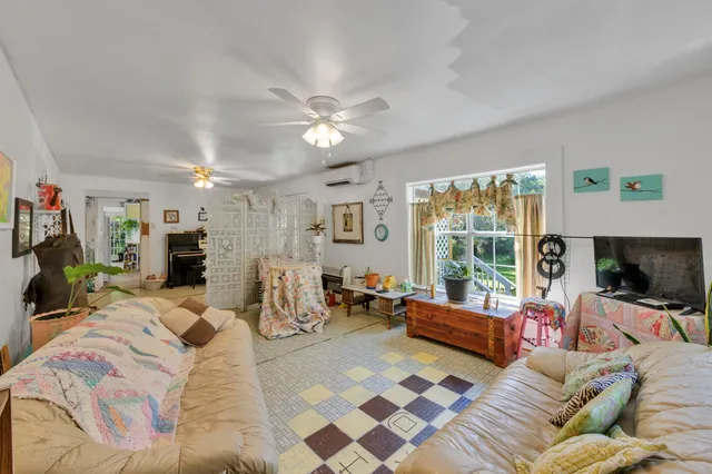 $449,999 | 27186 Fields Store Road, Waller, TX 77484