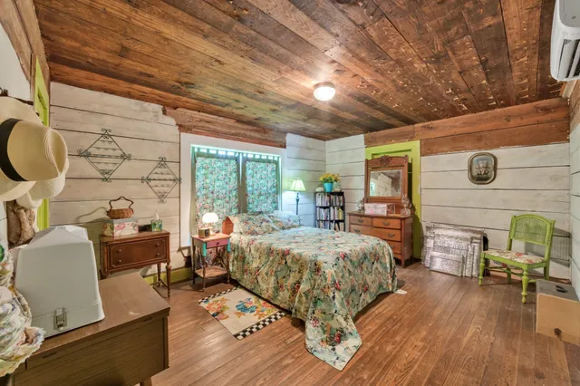 $449,999 | 27186 Fields Store Road, Waller, TX 77484