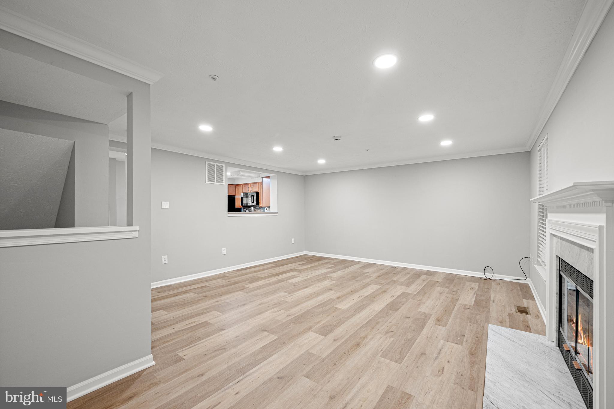 6050 Weekend Way, Unit G36 Columbia, MD 21044 - Photo 7 of 37