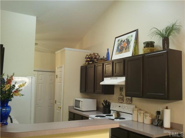 4922 Robinwood Road Durham, NC 27713 - Photo 6 of 15 Photo 6