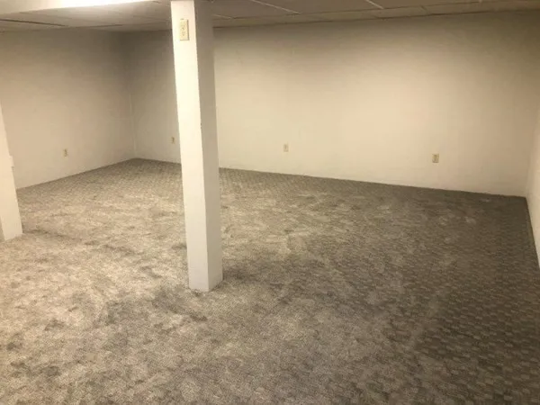 $2,950 | 60 Bridge Street, Hatfield, MA 01038