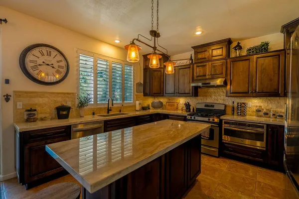 $619,999 | 24 Grand Fir Drive, Lodi, CA 95242