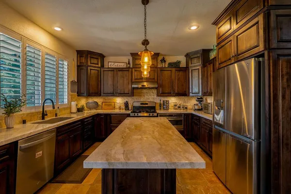 $619,999 | 24 Grand Fir Drive, Lodi, CA 95242