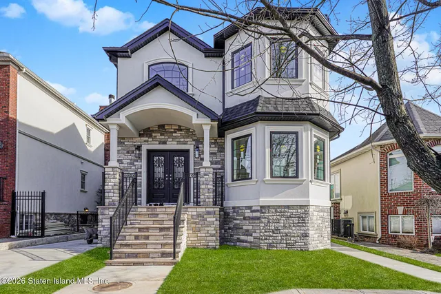 $1,588,000 | 197 Finlay Street | Tottenville
