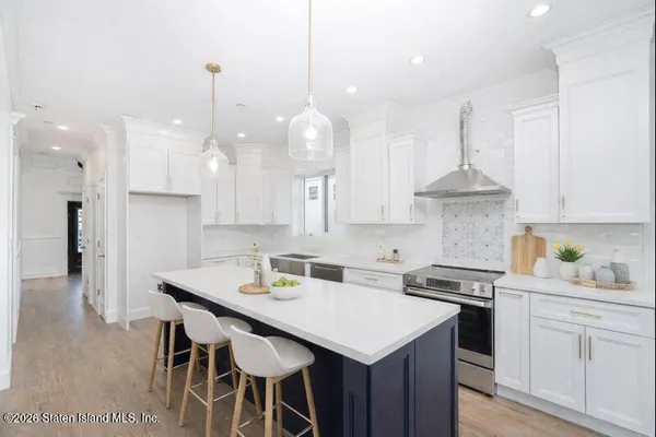 $1,498,000 | 197 Finlay Street | Tottenville