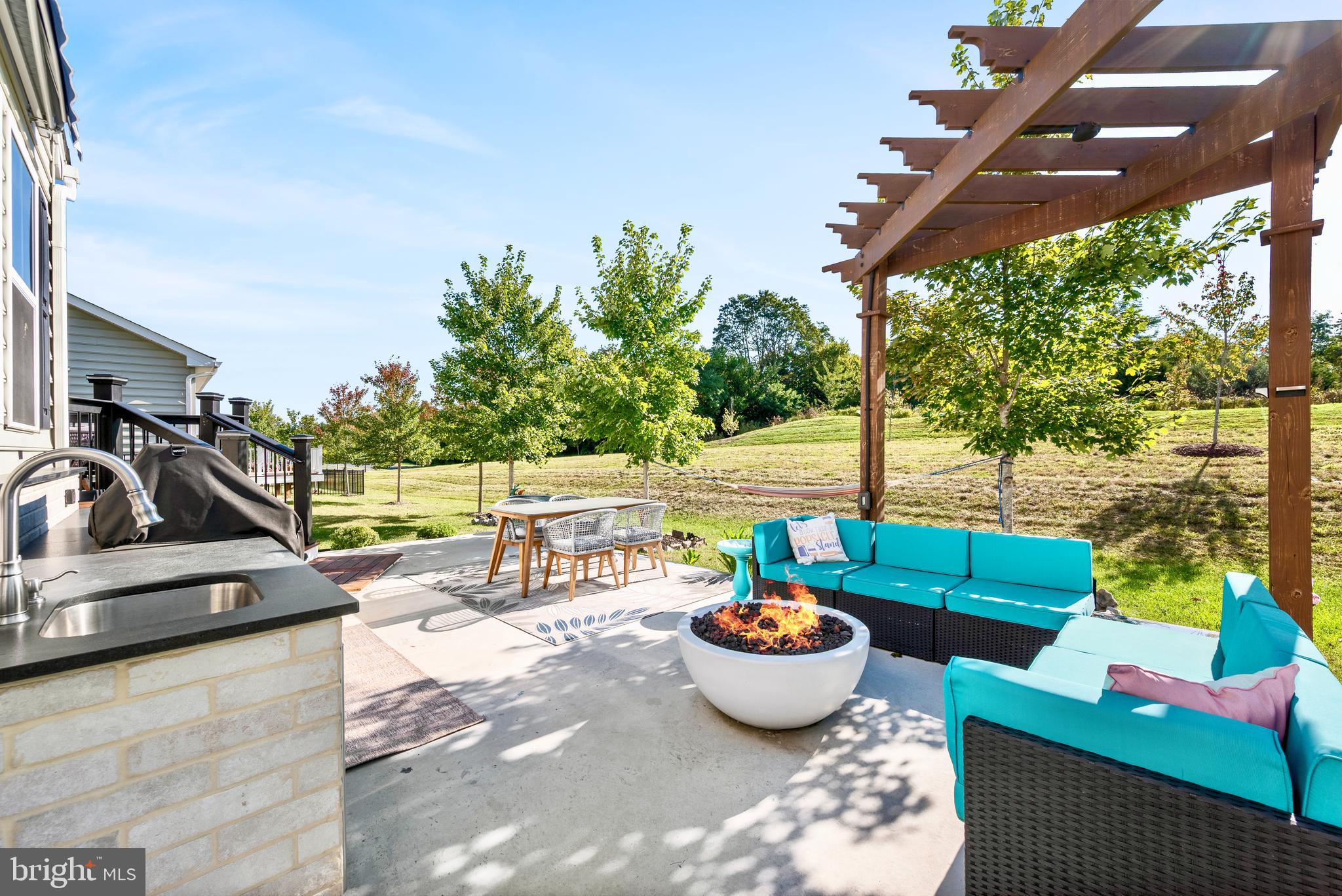 124 Emperor Drive White Post, VA 22663 - Photo 18 of 28 a outdoor space with a table and chairs